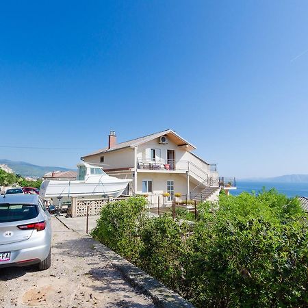 Apartments And Room Drazen Novi Vinodolski Exterior photo